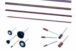 Thanh gỗ và đầu cước đánh bóng